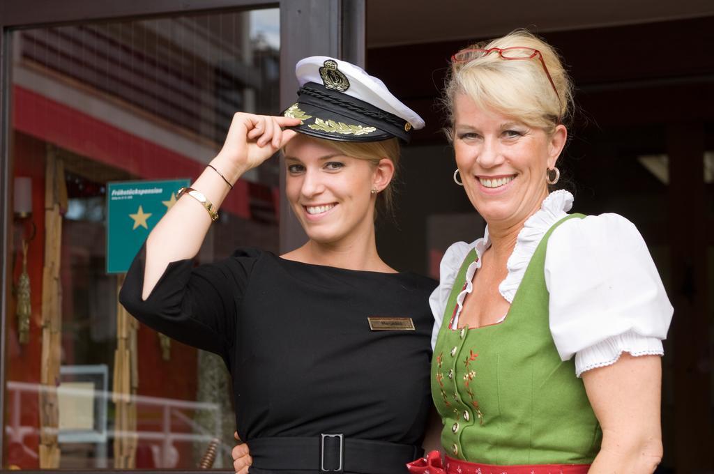 Seehaus "Kaernten Inn" Mit Direktem Seezugang Und E-Ladestation Bodensdorf Esterno foto